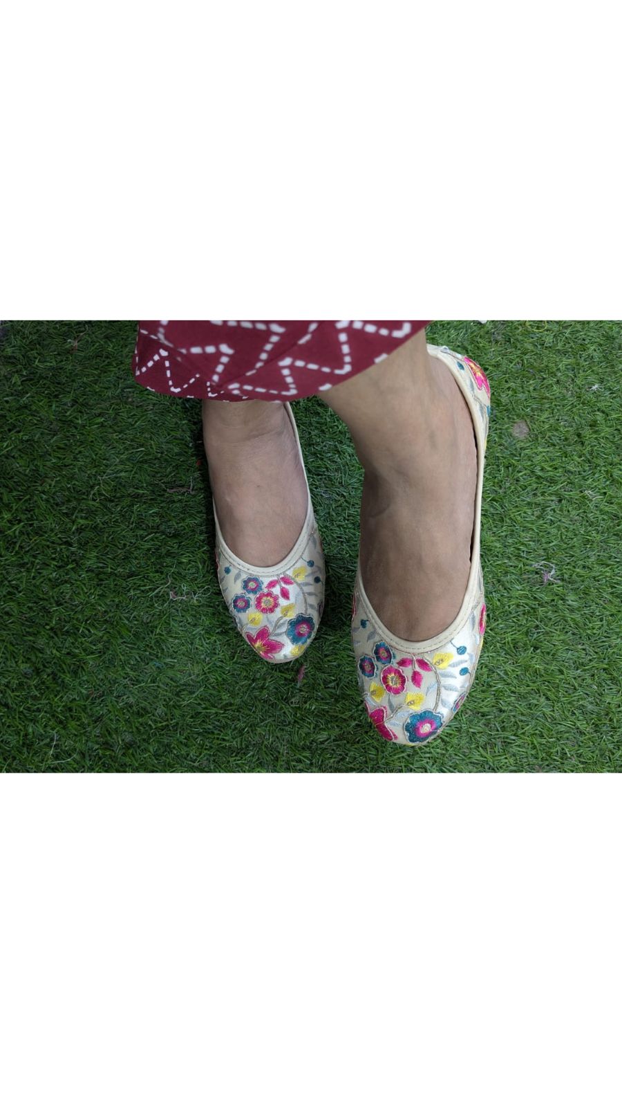 ZS Fashion Women’s Cream Ballet Flats with Pink & Yellow Floral Embroidery – Comfortable Slip-On