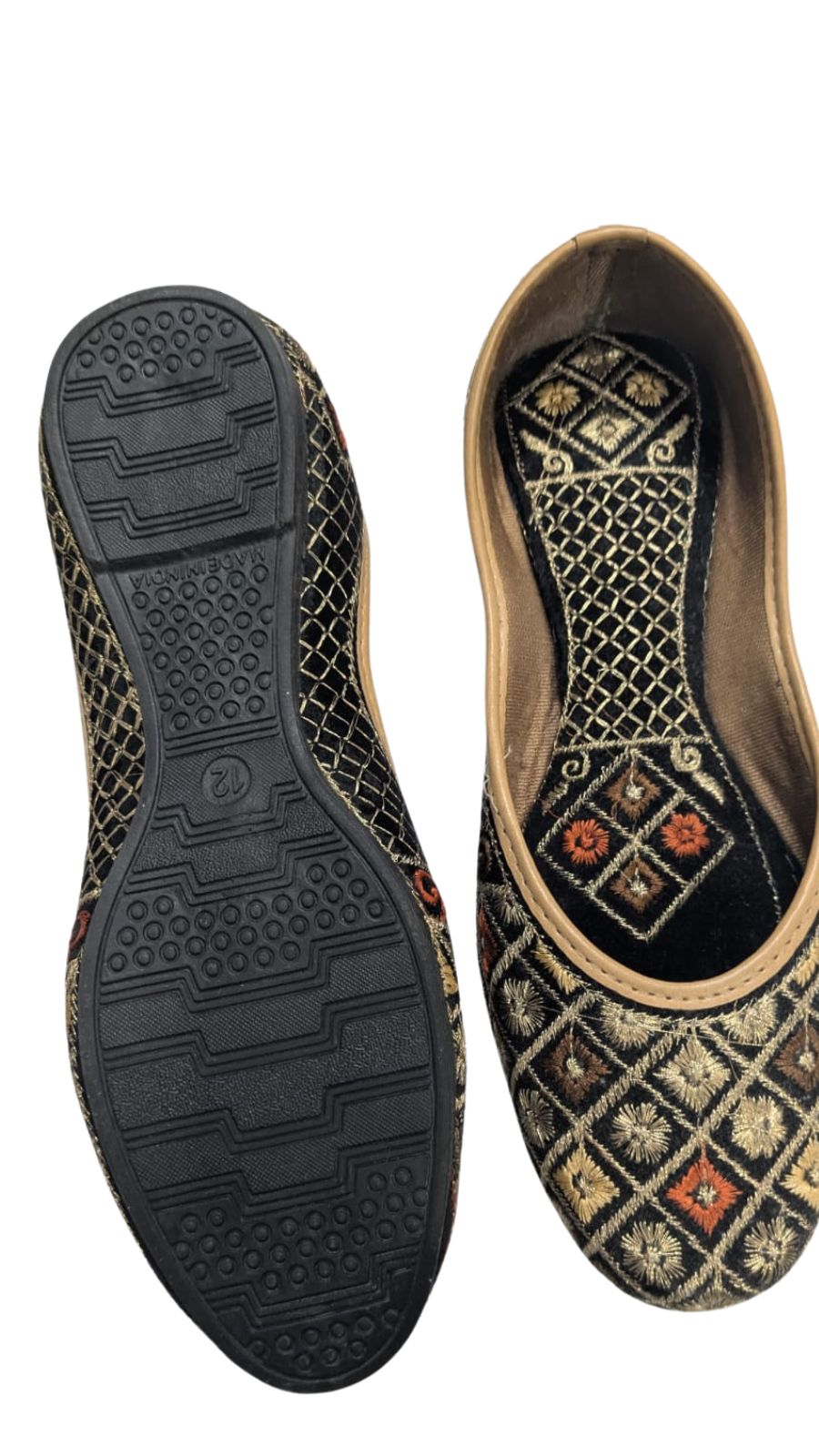 ZS Fashion Women's Traditional Embroidered Ballet Flats – Black & Gold Diamond Pattern with Coral Accents, Non-Slip Sole Ethnic Juttis