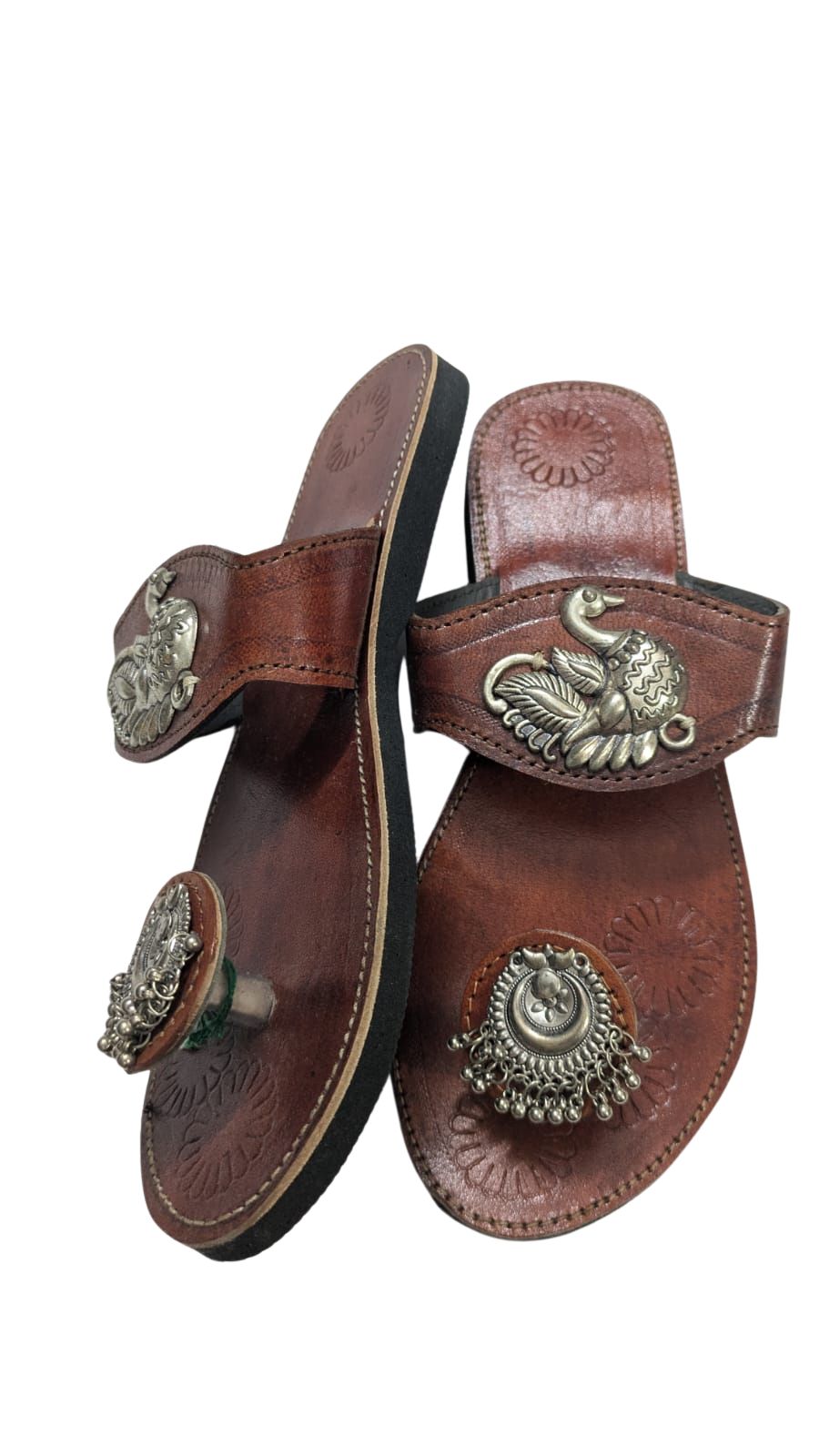 ZS Fashion Handcrafted Brown Leather Sandals with Metallic Embellishments – Traditional Ethnic Design, Comfortable Casual Footwear
