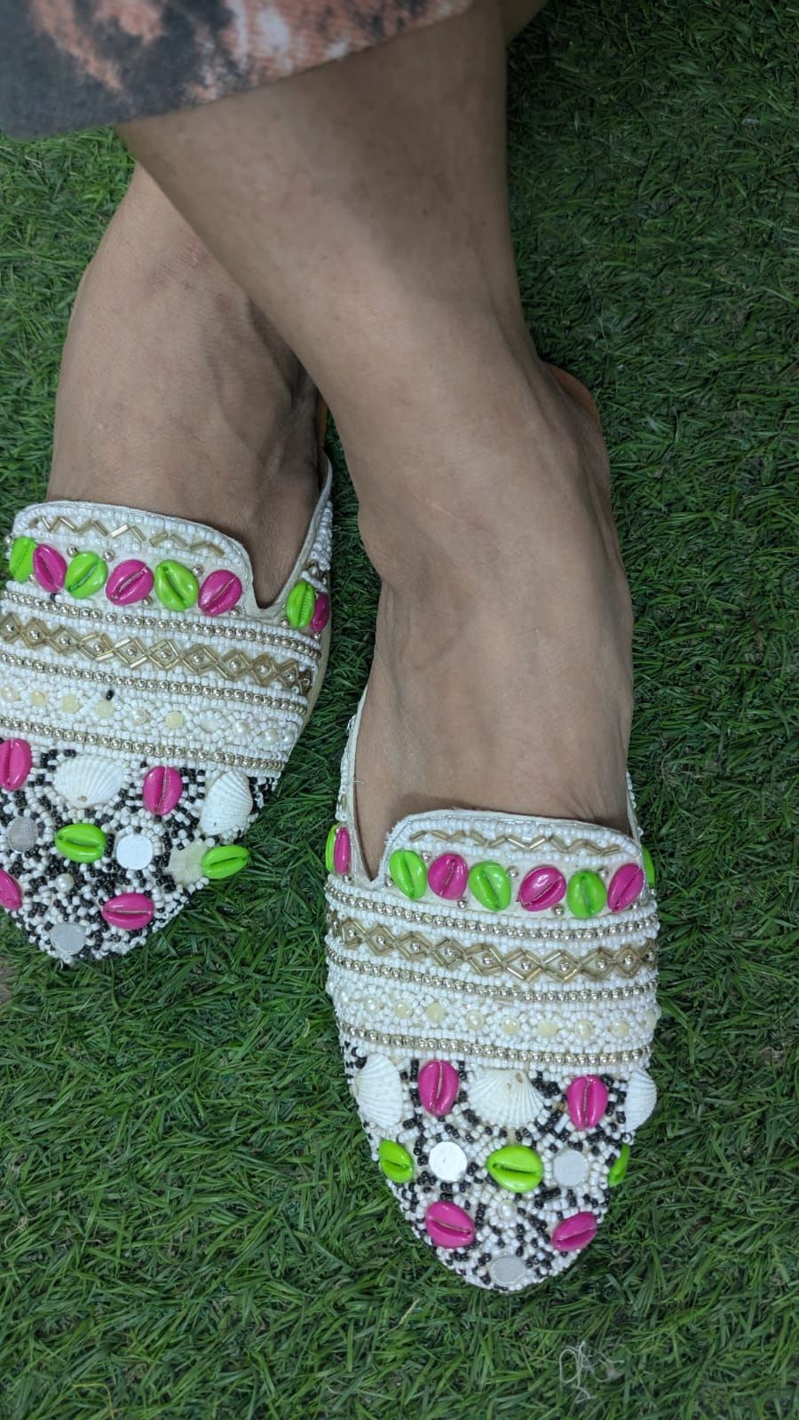 ZS Fashion Women’s Handcrafted Ethnic Jutti/Slip-On Flats with Beads & Shell Embroidery – Multicolor Casual