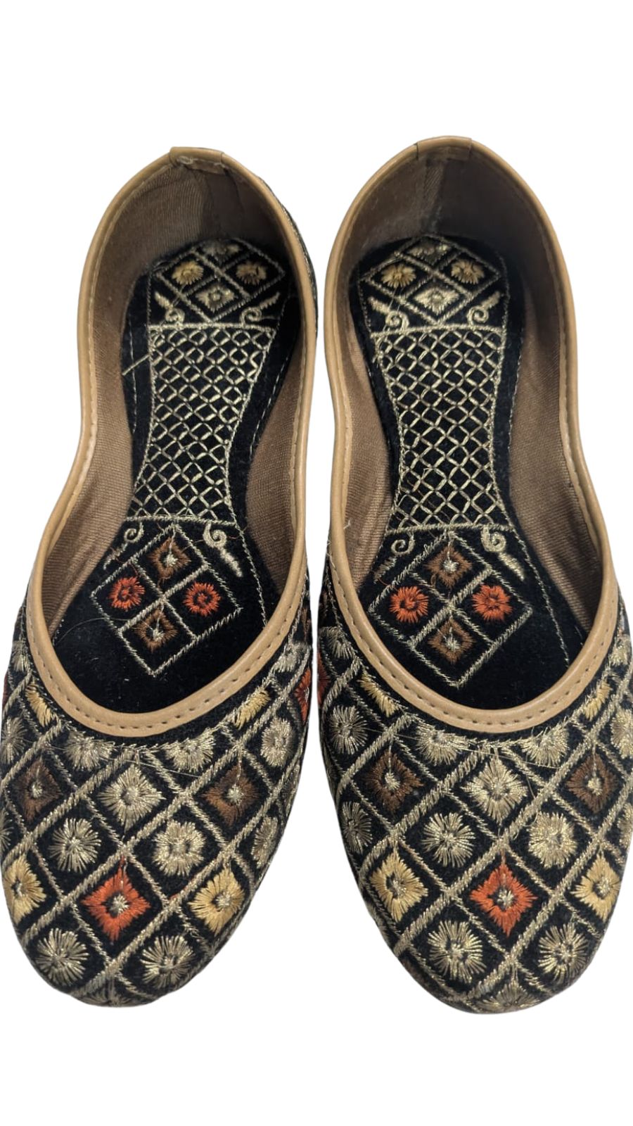 ZS Fashion Women's Traditional Embroidered Ballet Flats – Black & Gold Diamond Pattern with Coral Accents, Non-Slip Sole Ethnic Juttis