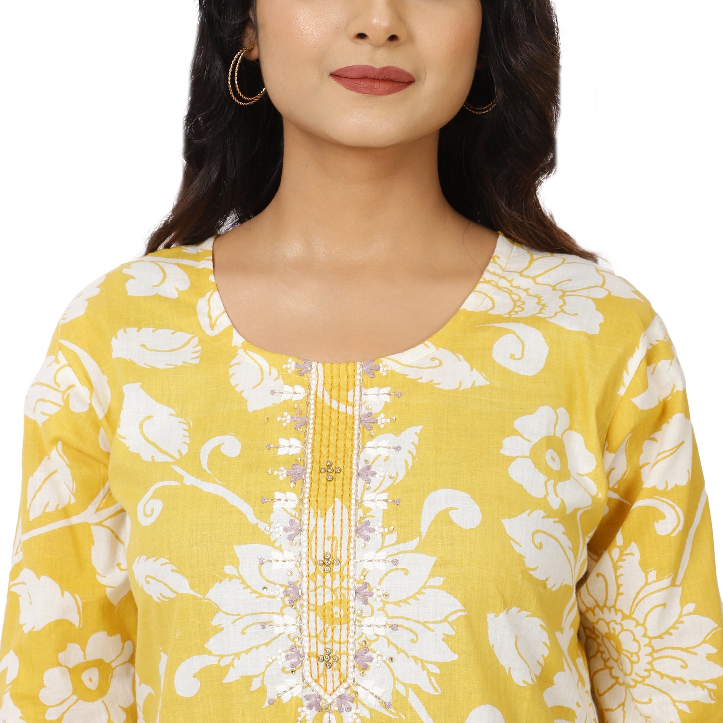 Daily wear cotton kurta set in yellow with 3/4 sleeves
