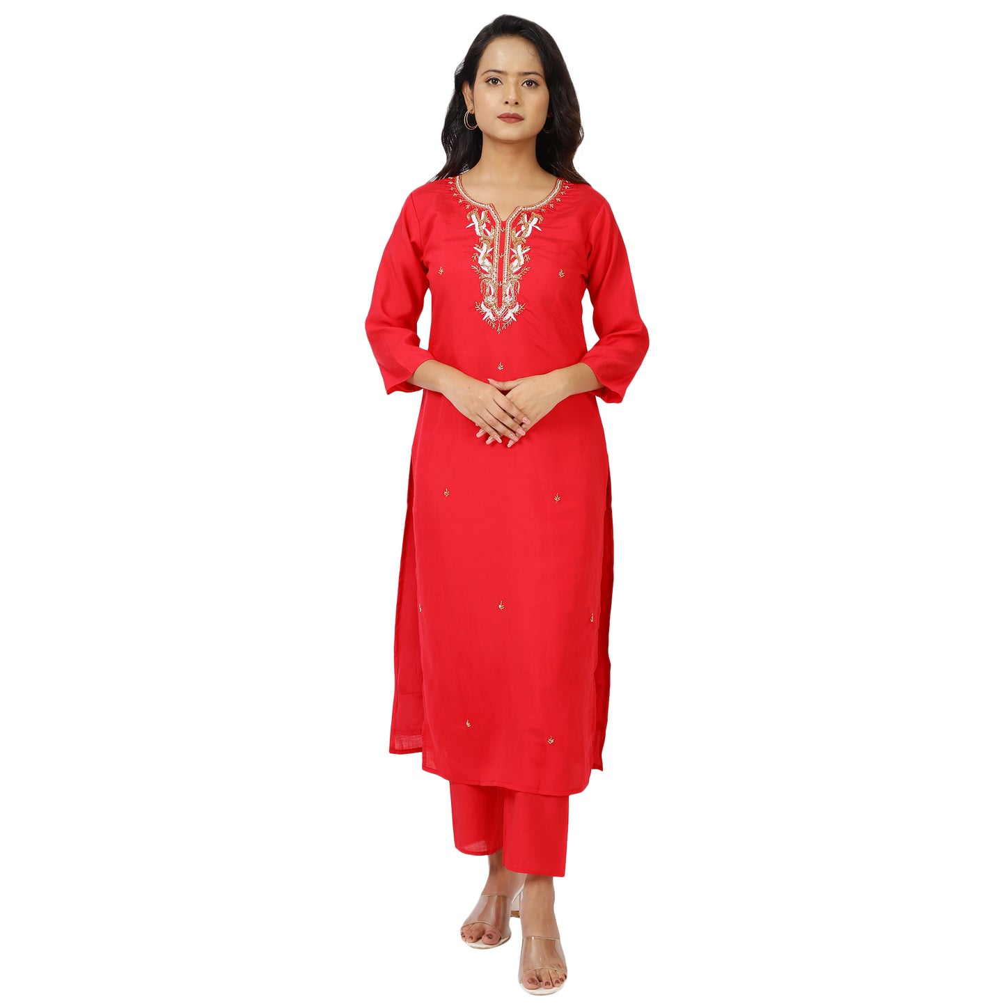 Straight cut kurta with floral embroidery detail