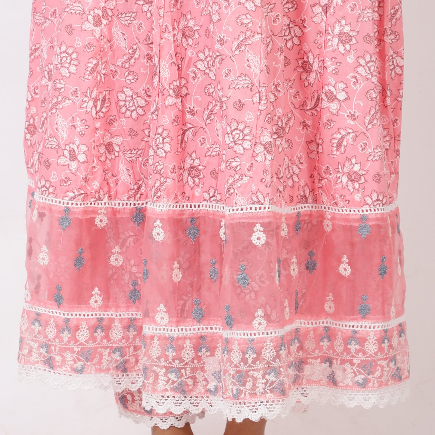 Full set of ZS Fashion women’s pink Anarkali kurta dress with embroidered dupatta and lace details”