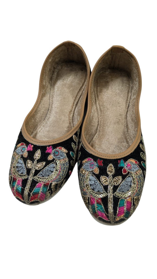 ZS Fashion Women's Embroidered Ballet Flats, Black with Multicolour Floral Design, Tan Trim