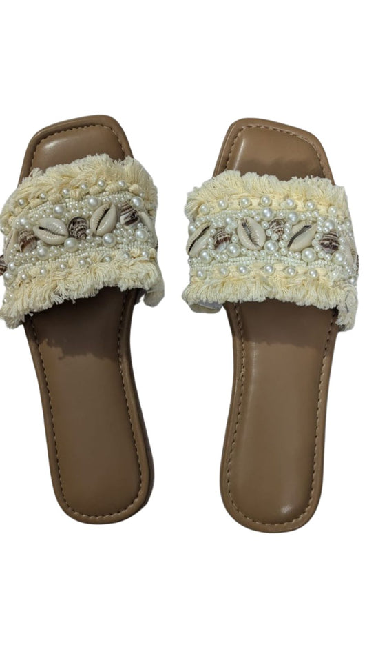 ZS Fashion Women’s Beach Slides | Bohemian Style Slip-On Flats with Pearl & Shell Embellishments, Fringe Detailing, Comfortable Tan Sole