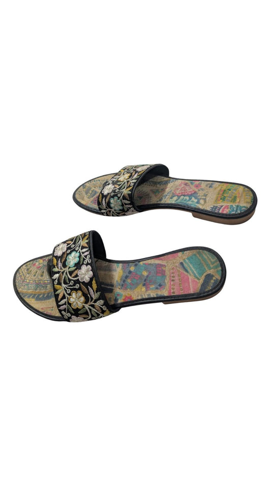 ZS Fashion Women's Floral Embroidered Slides – Black Slip-On Sandals with Vintage Print Insole & Non-Slip Sole, Comfortable Casual Flats