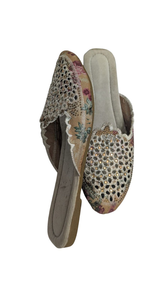 ZS Fashion Women's Embellished Floral Lace Mules – Grey Rhinestone Studded Slip-On Flat Sandals, Stylish Ethnic & Footwear