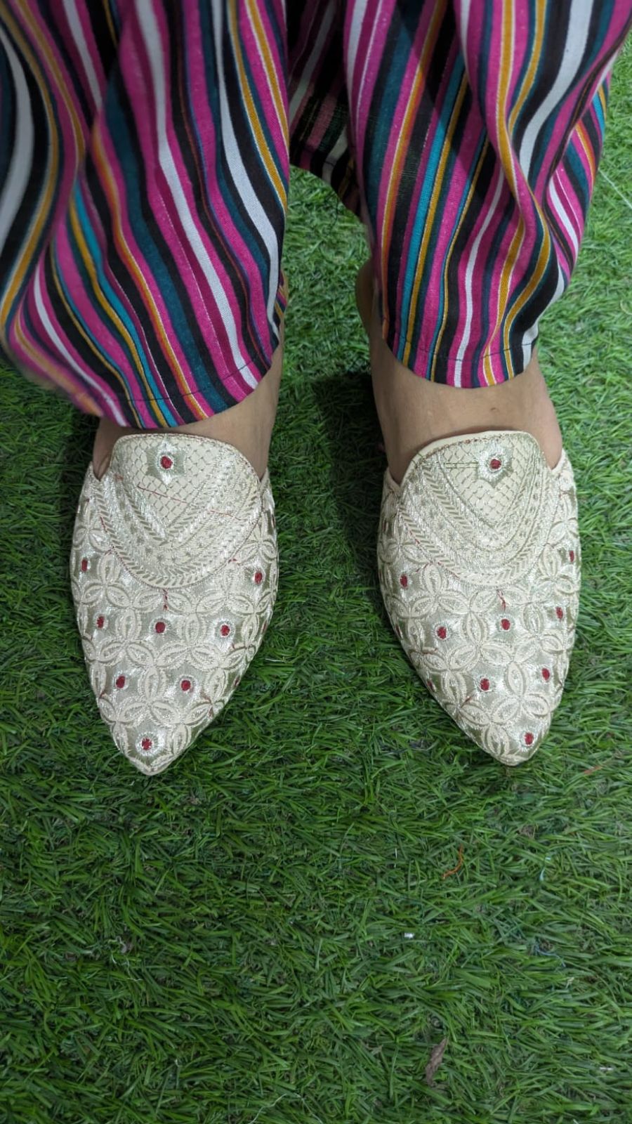 Handcrafted Women's Ethnic Embroidered Mules | Golden Slip-On Jutti with Red Thread Detailing | Traditional Festive