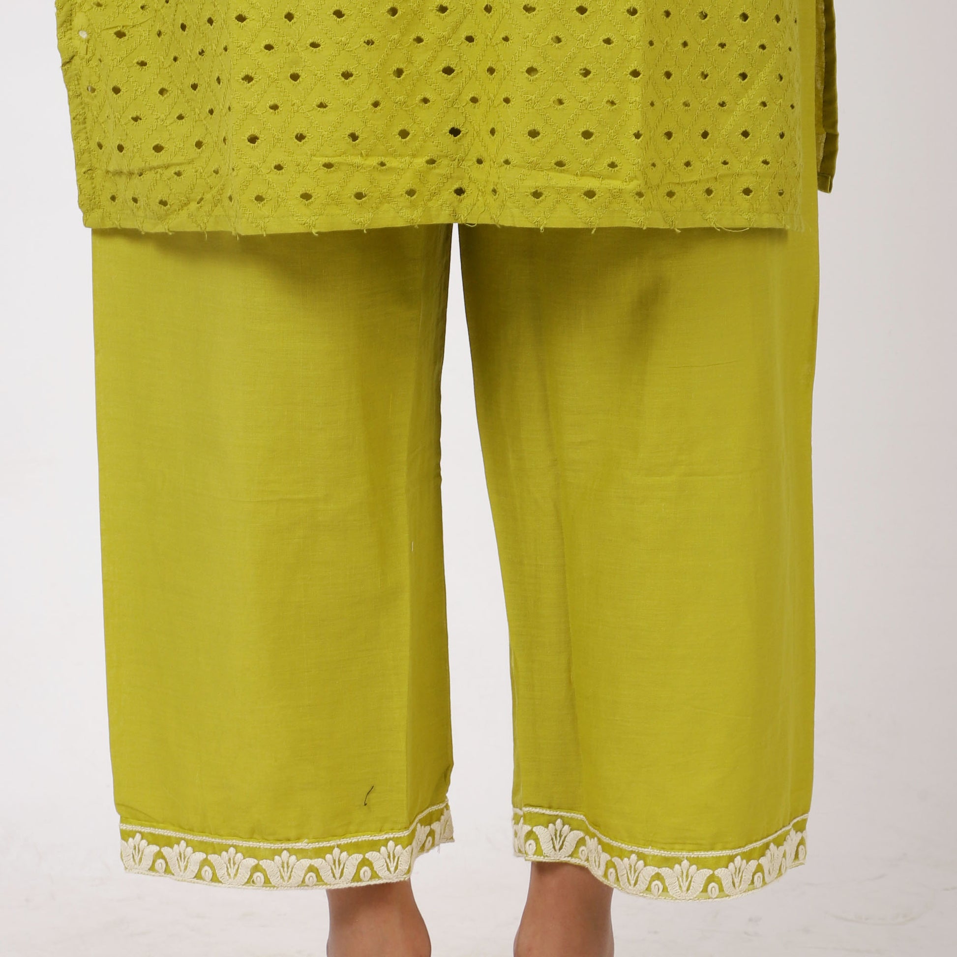 Stylish lime green palazzo pants outfit